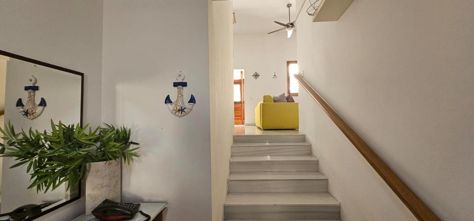 3 Floors Villa On Promenade 4 Bedrooms 3 Bathrooms Слима Екстериор снимка